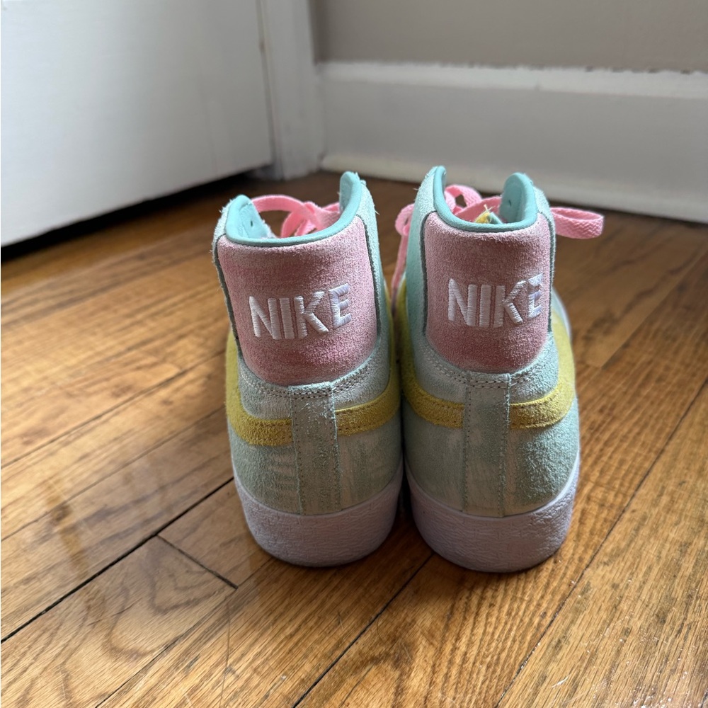 Nike SB Blazer Light Dew - Picture 7 of 9